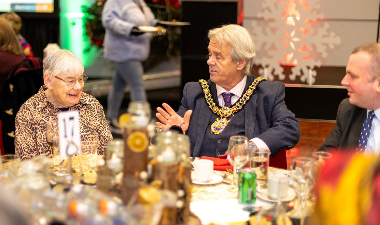 Lord Mayor and attendees at table